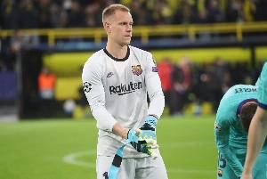 TA：巴萨认为特狮的做法损害队友利益，球员认为俱乐部在诋毁他